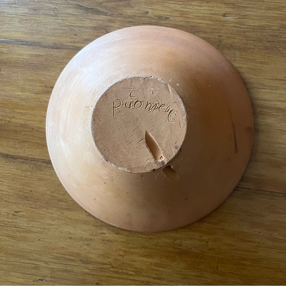 Stunning Vintage Ukrainian Handmade Terracotta Pottery Bowls - Picture 7 of 7